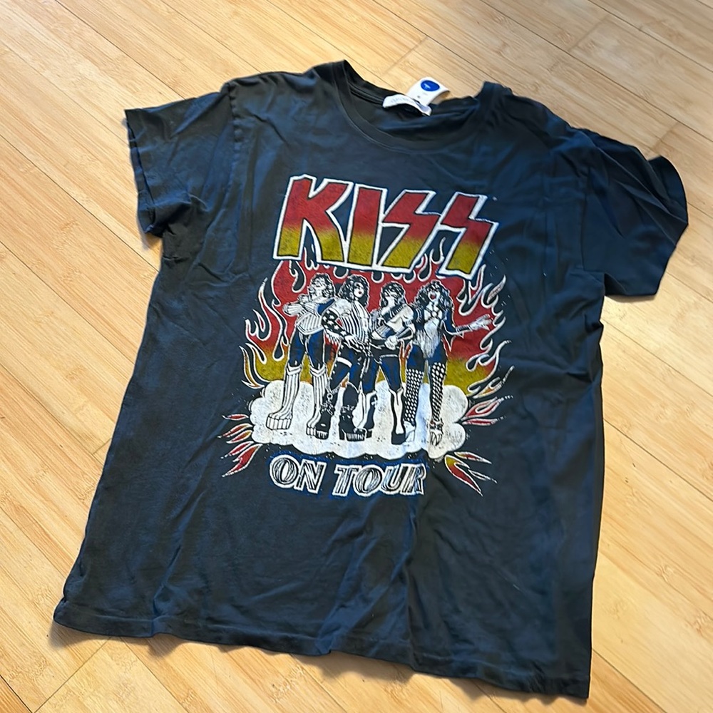 Band Tee - size Large - Daydreamer